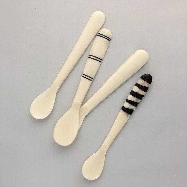 Bone spoons - weiß